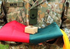 Į karinę mokymo operaciją Ukrainoje išlydėti Lietuvos kariai - 3
