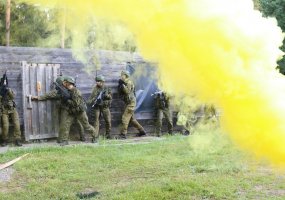 2-osios rinktinės kariai savanoriai kovojo dėl geriausiojo pėstininkų skyriaus vardo - 5