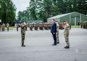 NATO priešakinių pajėgų kovinės grupės Lietuvoje 8-ajai rotacijai vadovauja plk. ltn. P. Papenbrokas - 1