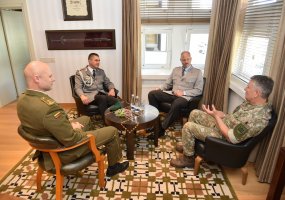 Kariuomenės vadas apdovanojo Vokietijos gynybos atašė   - 2