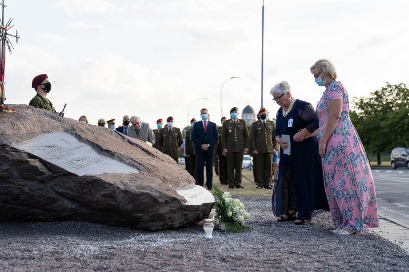 Atidavėme pagarbą žuvusiam kariui savanoriui Artūrui Sakalauskui