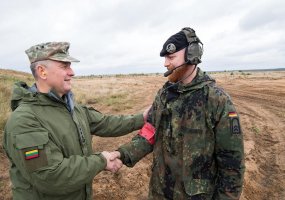 Lietuvos kariuomenės poligone testuojama daugiafunkcinė tankų ir kovos mašinų šaudykla - 3