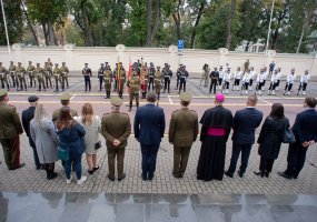 Generolas majoras Gintautas Zenkevičius iškilmingos ceremonijos metu išleistas į atsargą - 2