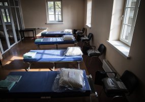 Karo medicinos tarnyboje įsteigto Medicininių operacijų centro užduotis - suvaldyti koronaviruso... - 6
