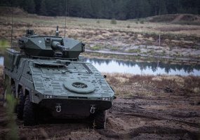 Kvalifikuotos „Vilkų“ įgulos treniruojasi aptikti ir sunaikinti priešą  - 4