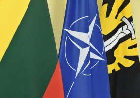 Kariuomenės vadas lankėsi Logistikos valdybos štabe - 6