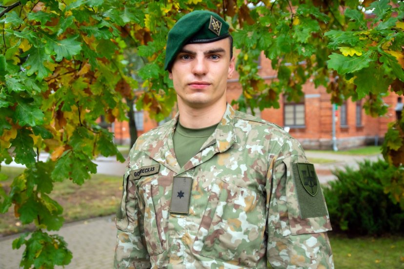 Ltn. L. Gorodecko sugrįžimas į Inžinerijos batalioną: kariuomenė įtraukė, sužavėjo ir neketina...