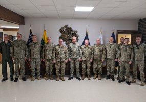 Legendiniai Black Hawk, kurie pasipuoš Vyčio kryžiais  - 1