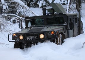 Žiemiški HMMWV iššūkiai kariuomenės vairuotojams - 1