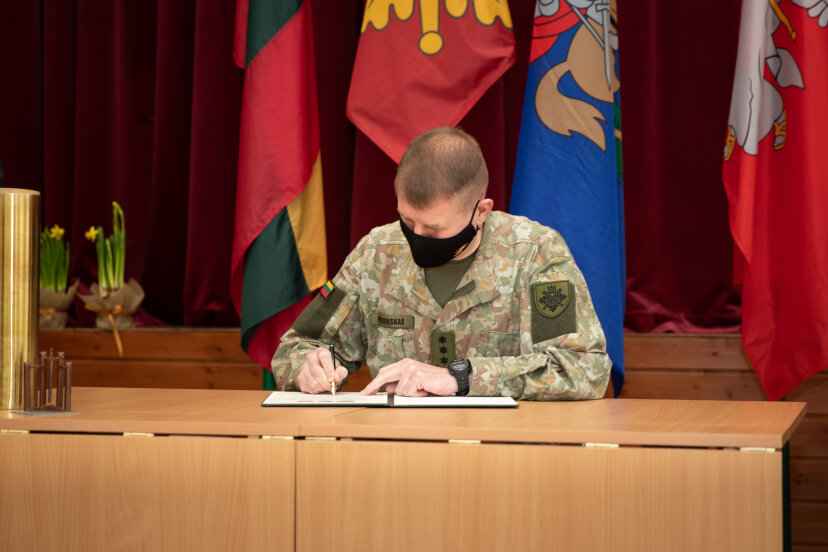 Jiezne iškils paminklas trims savanorių kartoms