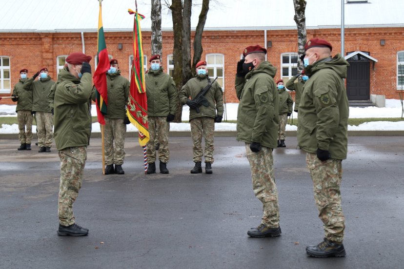 Dariaus ir Girėno apygardos 2-oji rinktinė mini 30-ąsias įkūrimo metines