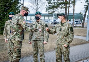 Lietuvoje lankėsi JAV kariuomenės penktojo korpuso vado pavaduotojas - 4