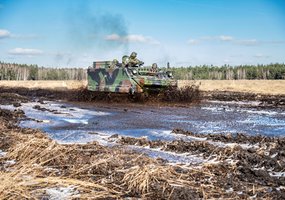 Inžinerijos batalione – šarvuoto transporterio M113 vairuotojų mokymai - 6