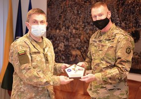 Lietuvoje lankėsi JAV kariuomenės penktojo korpuso vado pavaduotojas - 2