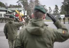 Lietuvos Respublikai Mokomajame pulke prisiekė jaunieji kariai - 7