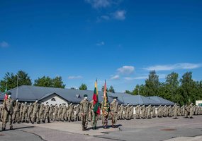 Įsimintina Karaliaus Mindaugo husarų bataliono vėliavos minėjimo diena - 3