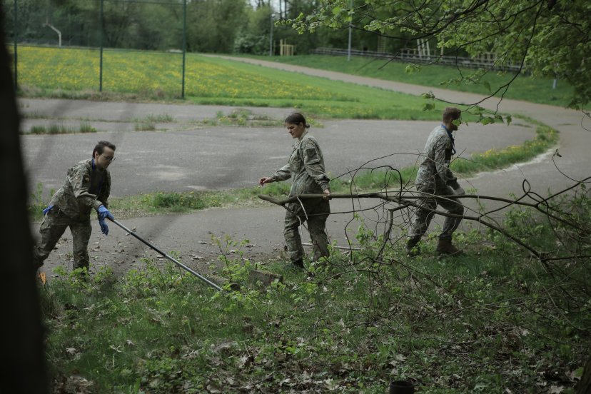 Motorizuotosios pėstininkų brigados „Žemaitija“ kolektyvo ir Paupių bendruomenės akcija „Darom“