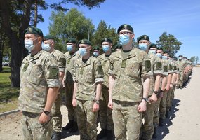 Generolo Adolfo Ramanausko kovinio rengimo centre į atsargą išleisti tarnybą baigę šauktiniai - 4