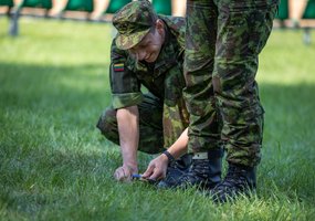 Rezervo karių pratybos: ko mokosi skirtingų patirčių kariai Inžinerijos batalione? - 7