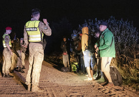 Fotoreportažas iš Lietuvos kariuomenės naktinio patrulio pasienyje prie Ignalinos - 14