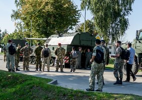 Lietuvoje ESBO stebėtojams pristatytos modernios pėstininkų kovos mašinos „Vilkas“ - 3