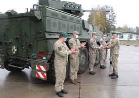 Lietuvos kariuomenės mokykloje išleista pirmoji, pėstininkų kovos mašinos „Vilkas“, bokštelio ir... - 4