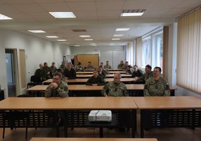 Danišką mokymosi metodiką kariai savanoriai pritaikys ir pratybose - 2