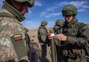 Lietuvos kariuomenės karo inžinieriai dalinosi patirtimi ir treniravosi aukšto lygio... - 1
