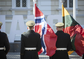 Chief of Defence of Norway thanked for the contribution to the security of Lithuania and the region  - 2