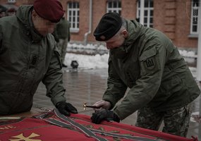 Vytauto Didžiojo Jėgerių batalionui įteikta nauja kovinė vėliava - 1