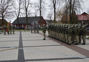 89-osios laidos kariai savanoriai Lietuvai prisiekė istorinėje vietoje - 1