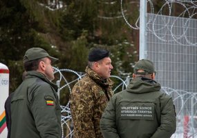 Lithuanian Chief of Defence met with his Latvian counterpart    - 4