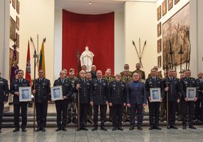 Karinių oro pajėgų vyriausiems puskarininkiams įteikti spontonai - 7