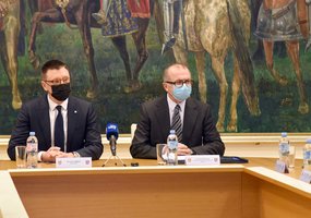 Sudaryti šių metų karo prievolininkų sąrašai – į tarnybą planuojama pašaukti beveik 4000 jaunuolių  - 2