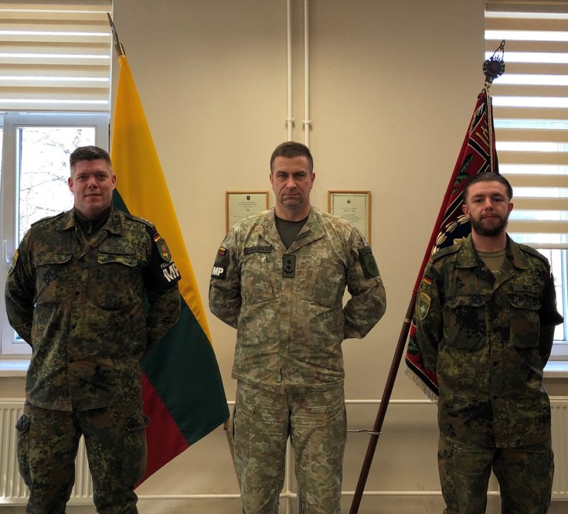 Plans ahead discussed with NATO eFP Provost Marshal 