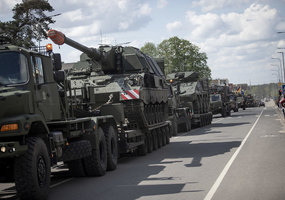 Mes tai Jūs: Lietuvos kariuomenė kviečia į Partizanų pagerbimo, kariuomenės ir visuomenės dienos... - 1