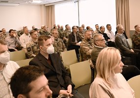 NATO ir ES logistikos ekspertai Vilniuje aptarė pasiruošimą pratyboms „Sumanus logistas 2023“  - 1