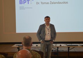 Vyko seminaras „Virsmo technologijų įtaka Lietuvos kariuomenei“  - 4