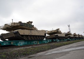 Rotational heavy U.S. battalion with combat equipment arrived in Kaunas. European railway track... - 3