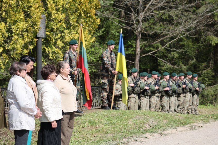 Kęstutėnai paminėjo brolių partizanų žūties metines