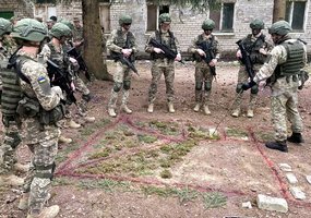 Course for Ukrainian servicemembers wrapped at the Lithuanian Armed Forces School  - 2