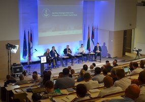 Karinėms jūrų pajėgoms minint 30-ąsias atkūrimo metines, Klaipėdoje vyko tarptautinė konferencija - 1