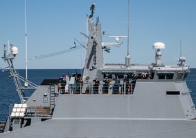 Lietuvos kariuomenės atstovai pagerbė žuvusiuosius jūroje  - 9