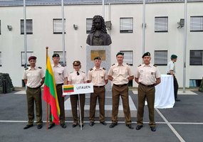 Lietuvos kariuomenės komanda dalyvavo pasaulio kariškių parašiutų sporto čempionate - 1