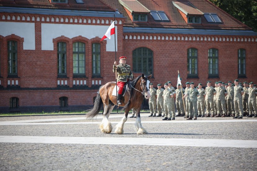 LDK Butigeidžio dragūnų bataliono 30-metis pažymėtas iškilminga ceremonija
