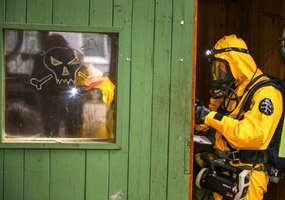Inžinerijos bataliono karių pratybos Slovakijoje: tikros kovinės nuodingosios medžiagos ir realus... - 1