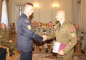 Lietuvos kariuomenės mokykloje baigėsi pirmą kartą organizuojamas Vyriausiojo puskarininkio kursas - 2