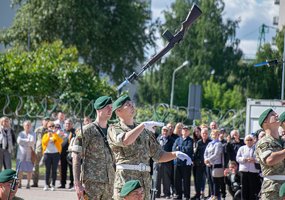 Tarnauti Lietuvos valstybei prisiekė apie 300 karių - 5