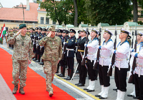Hungary’s Chief of Defence visits Lithuania - 1