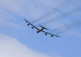 Lietuvos ir JAV Specialiųjų operacijų pajėgų kariai treniravosi su JAV bombonešiu B-52 - 1
